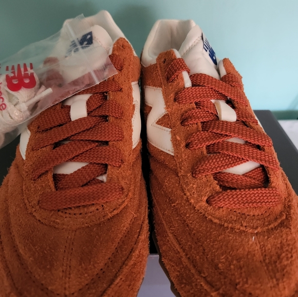 New Balance RC30 - Picture 4 of 12